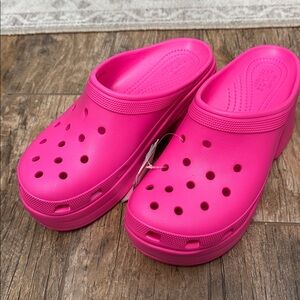 CROCS Siren Clogs hot pink platform W 11 M 9 NWT
